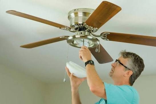 Ceiling Fan Repair and Speed Regulator Service image 2